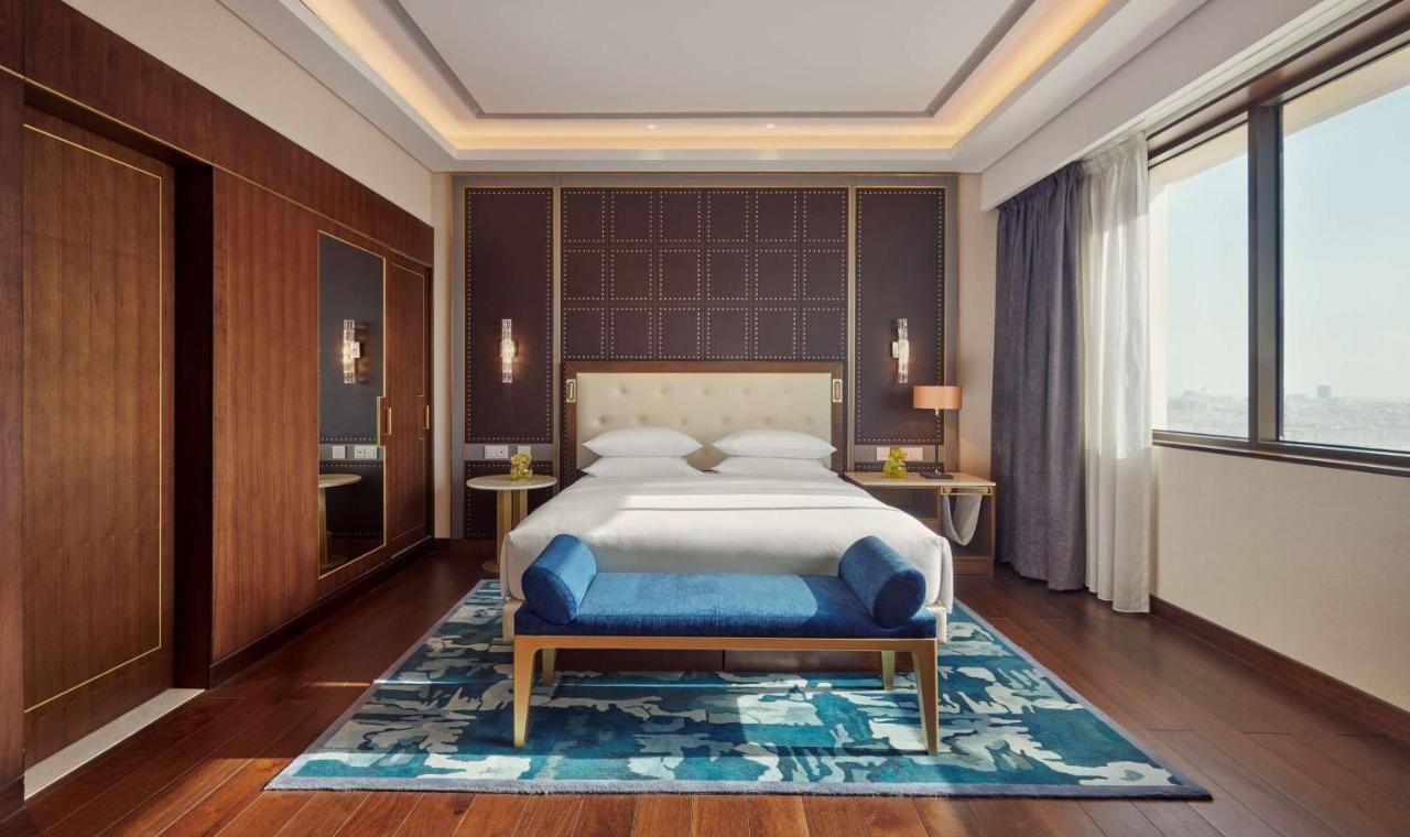 Grand Hyatt Al Khobar Hotel And Residences מראה חיצוני תמונה Deluxe Suite